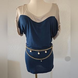 Pretty tunic style top  Size: Medium
